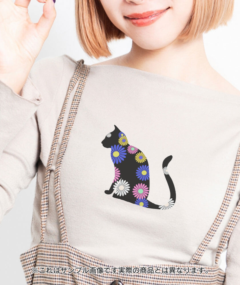 アート猫シルエットの可愛いTシャツ